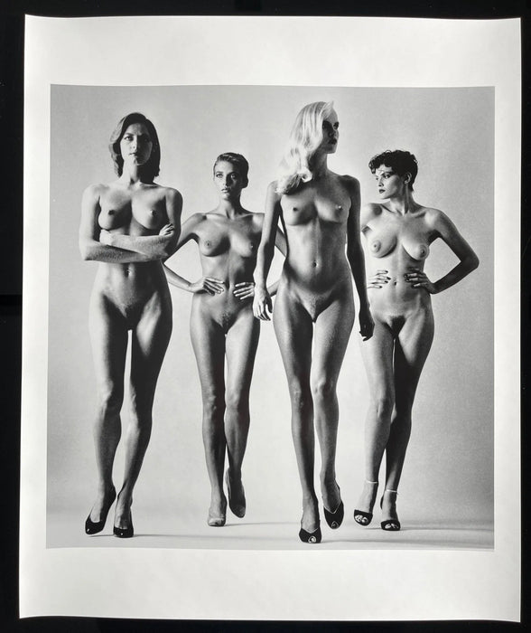 "Sie Kommen, Paris, 1981 (Nude)"by Helmut Newton 20x24 Vintage Silver Gelatin Print - Helmut Newton