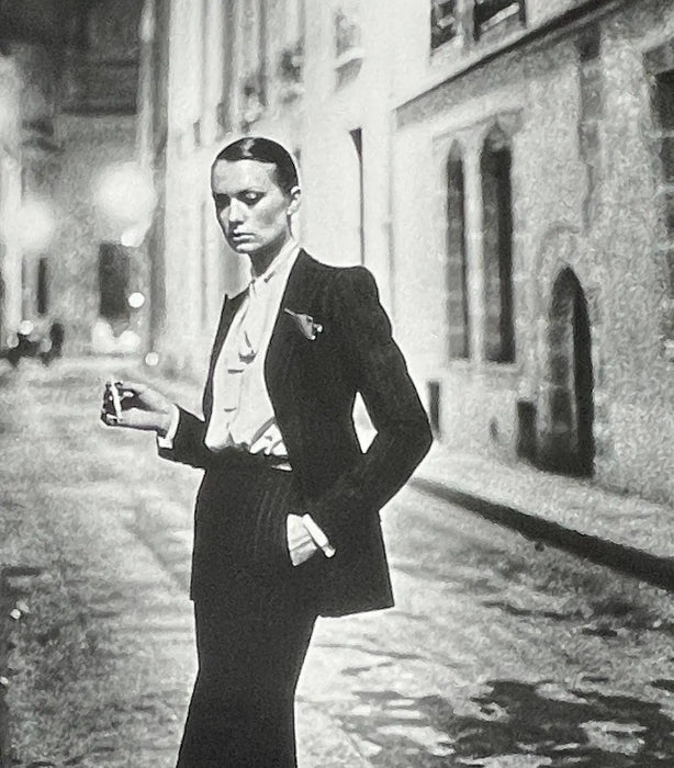 "Rue Aubriot, Parisian Street 1975" 16x20 Vintage Silver Gelatin by Helmut Newton - Helmut Newton