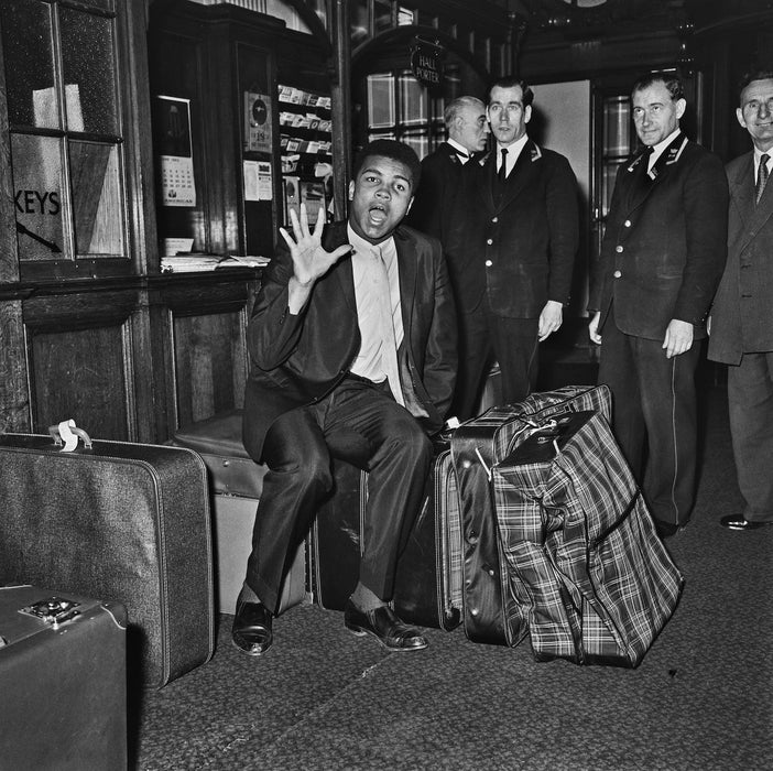 Cassius Clay In London with Luggage - Getty Images