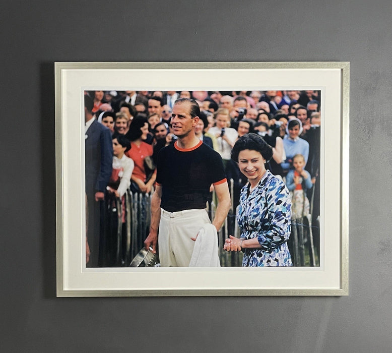 "Royal Winner, Prince Philip and Queen Elizabeth" by Slim Aarons 30x40 Framed Getty Images C-print - Slim Aarons